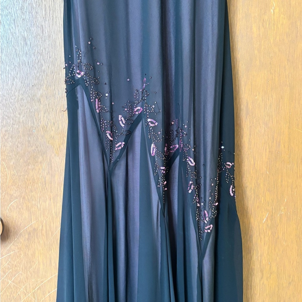 XSCAPE Vintage 90s Gown - Picture 4 of 10